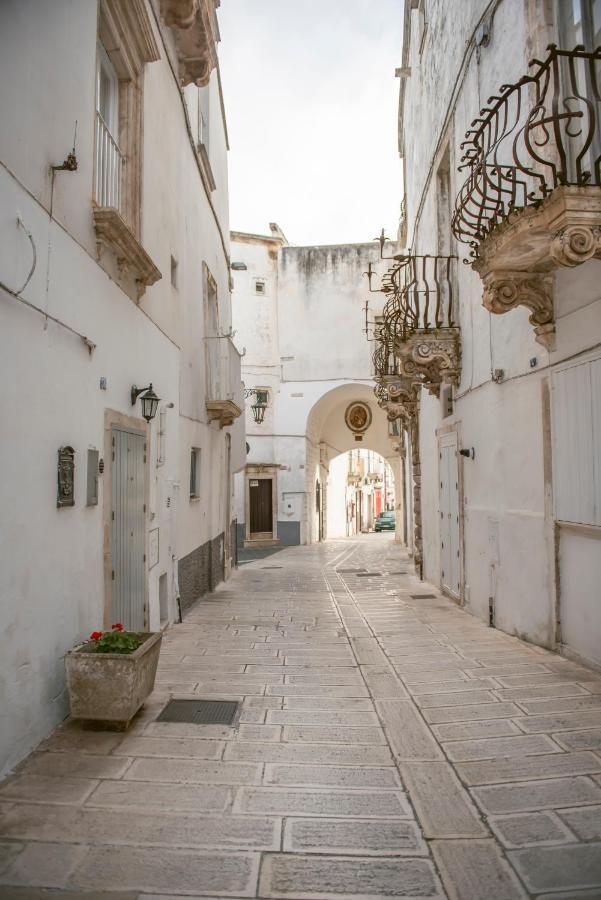 La Pietra Maga Villa Martina Franca Bagian luar foto