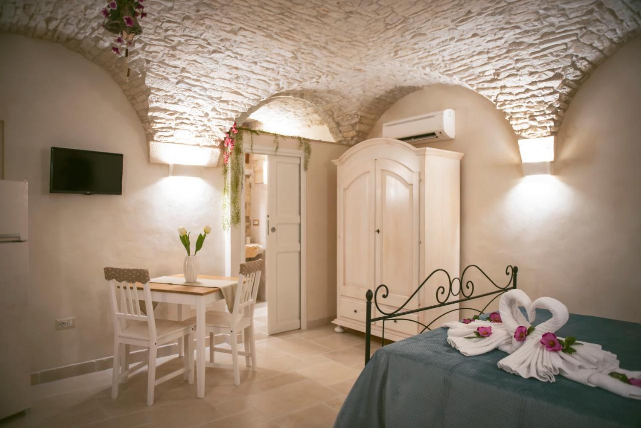 La Pietra Maga Villa Martina Franca Bagian luar foto