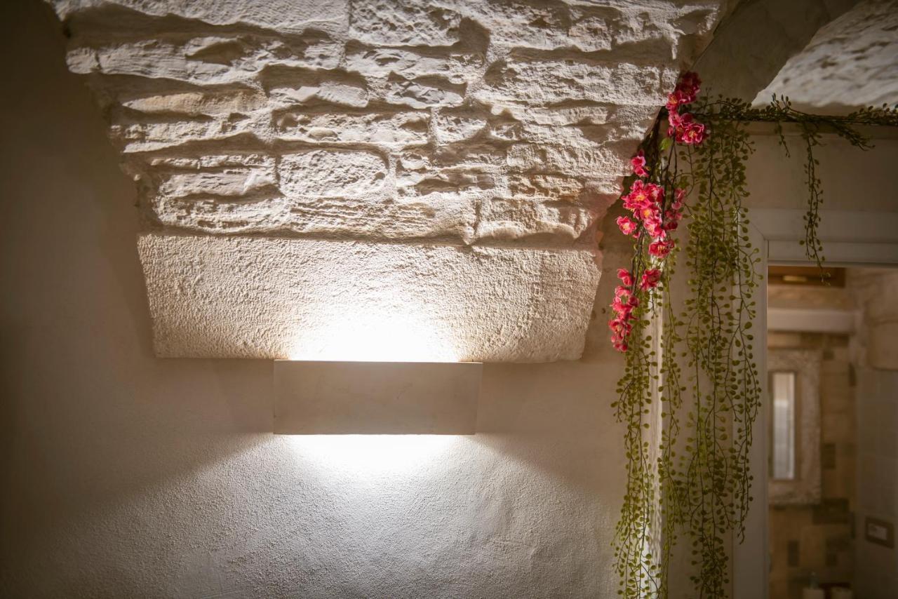 La Pietra Maga Villa Martina Franca Bagian luar foto