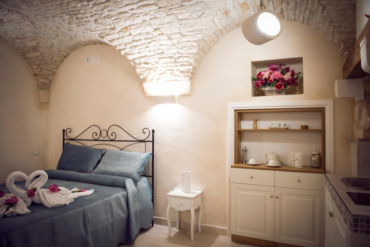 La Pietra Maga Villa Martina Franca Bagian luar foto