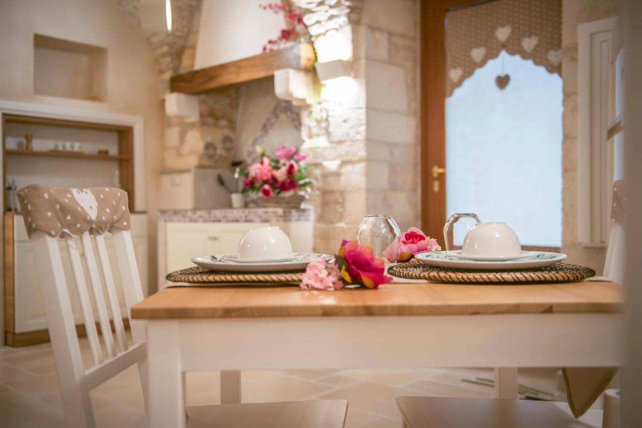 La Pietra Maga Villa Martina Franca Bagian luar foto